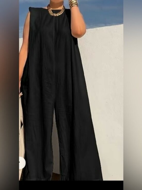 NWOT Elegant Black Sleeveless Jumpsuit - Picture 3 of 4